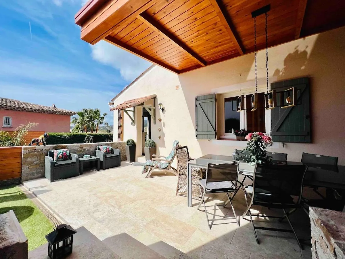Magnifique Villa Jacuzzi Plage 15 Min A Pied Sainte-Maxime